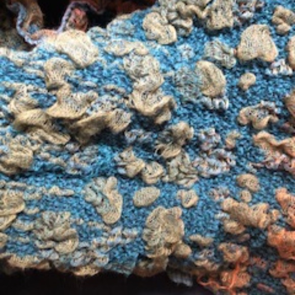 Unique Peacock Teal Infinity Scarf *NEW* - Picture 13 of 14